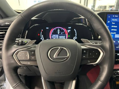 Used 2025 Lexus NX 350h AWD w/ Accessory Package (2T) image 11