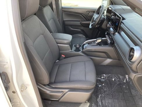 Used 2023 Chevrolet Colorado LT w/ LT Convenience Package II image 33