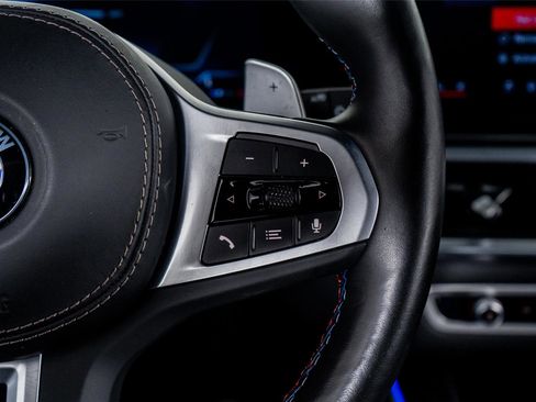 Used 2025 BMW X5 M60i AWD/4WD image 45