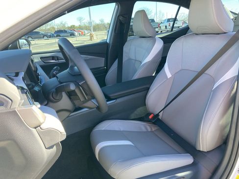 Certified 2026 Toyota Camry SE image 13