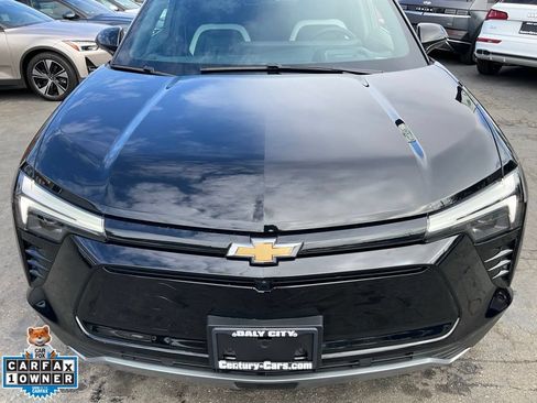 Used 2024 Chevrolet Blazer EV LT AWD/4WD image 90