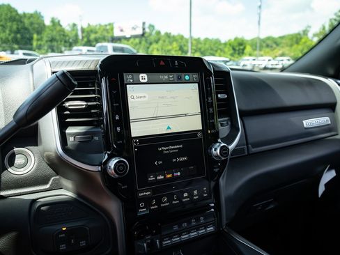 New 2026 RAM 3500 Big Horn AWD/4WD image 23