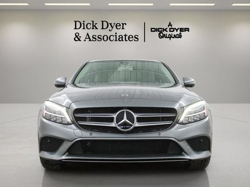 Used 2019 Mercedes-Benz C 300 Sedan image 4
