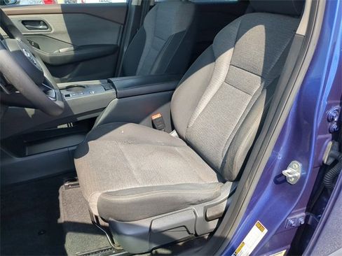 Used 2021 Nissan Rogue S image 20