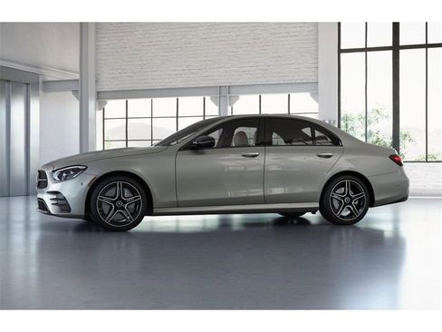Certified 2022 Mercedes-Benz E 350 4MATIC Sedan image 37