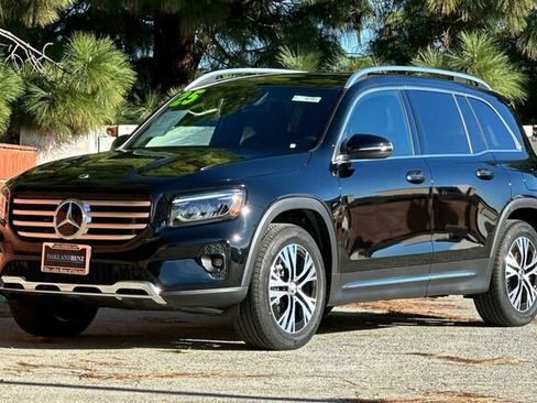 Certified 2025 Mercedes-Benz GLB 250 4MATIC image 8