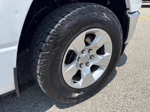 Used 2021 RAM 1500 Big Horn AWD/4WD image 44