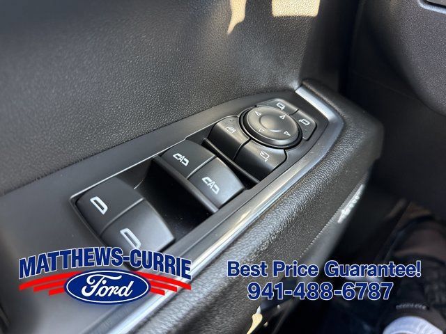 Used 2024 GMC Sierra 1500 SLT w/ SLT Premium Plus Package AWD/4WD image 27