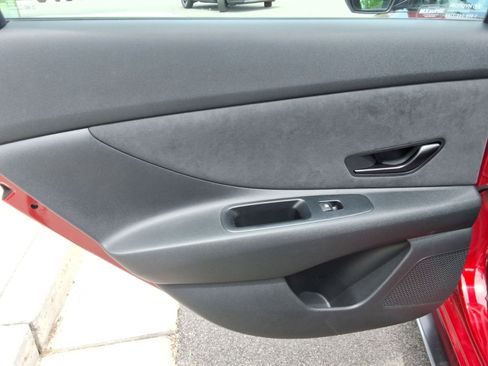 Used 2025 Hyundai Elantra N FWD image 23