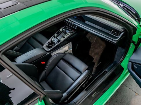 Certified 2025 Porsche 911 Carrera 4 GTS image 27