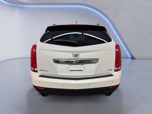 Used 2015 Cadillac SRX Luxury image 5