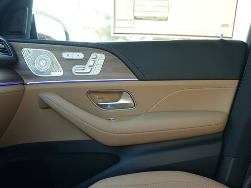 New 2026 Mercedes-Benz GLE 450 4MATIC image 25