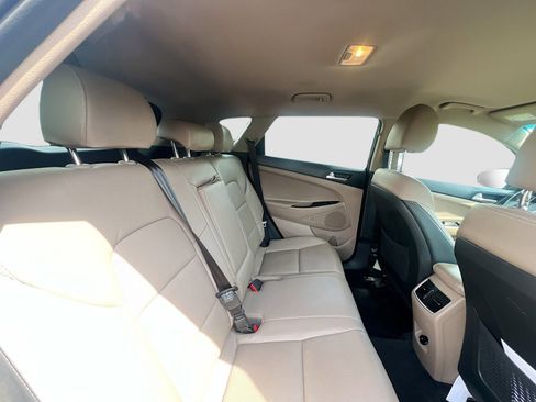 Used 2020 Hyundai Tucson Limited w/ Cargo Package image 30