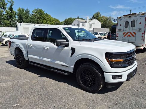 Certified 2024 Ford F150 XLT w/ Equipment Group 302A MID AWD/4WD image 15