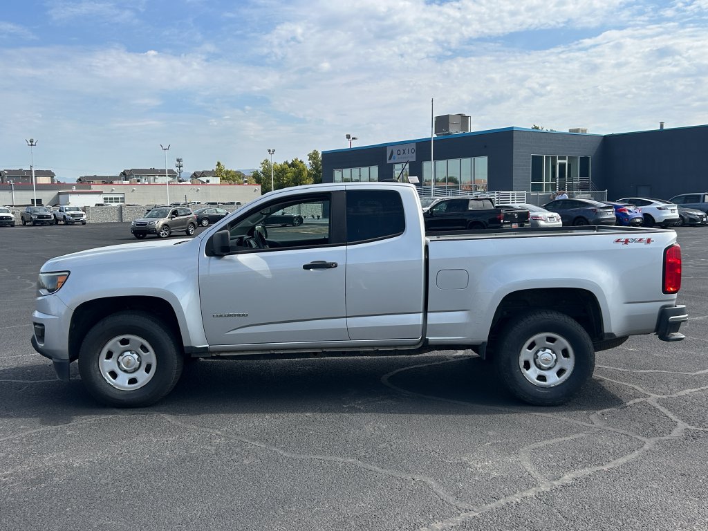 Used 2017 Chevrolet Colorado W/T w/ WT Convenience Package AWD/4WD image 9