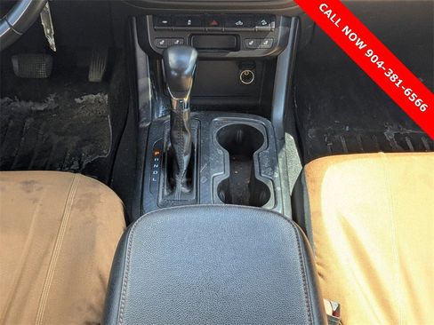 Used 2022 GMC Canyon AT4 w/ Trailering Package image 18