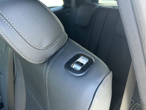 Certified 2025 Mercedes-Benz GLS 450 4MATIC image 29
