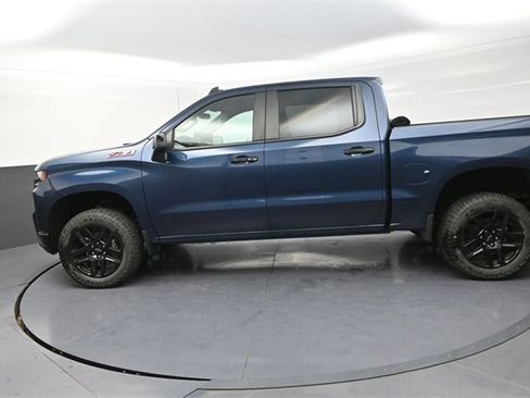 Used 2021 Chevrolet Silverado 1500 LT Trail Boss w/ Bed Protection Package image 4