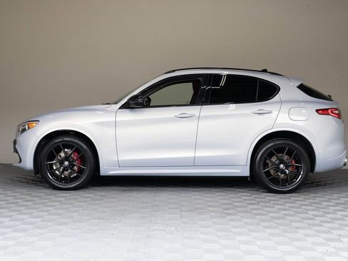 Used 2021 Alfa Romeo Stelvio Ti w/ Nero Edizione image 7