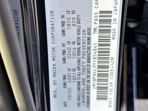 New 2026 MAZDA MAZDA3 2.5 S Sedan w/ Preferred Pkg image 32