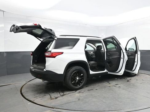 Used 2020 Chevrolet Traverse LT AWD/4WD image 47
