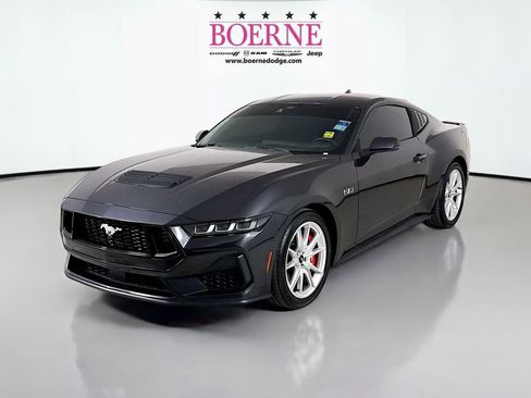 Used 2024 Ford Mustang GT Premium image 3