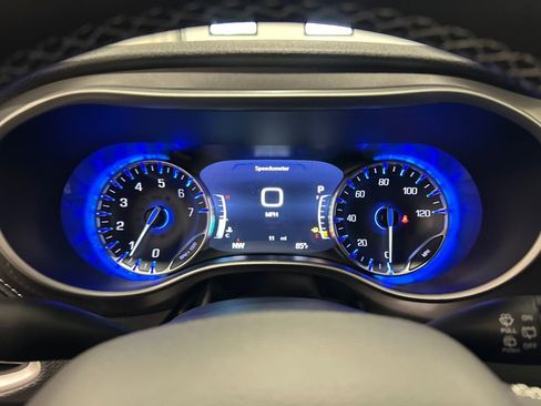 New 2025 Chrysler Pacifica Select image 21