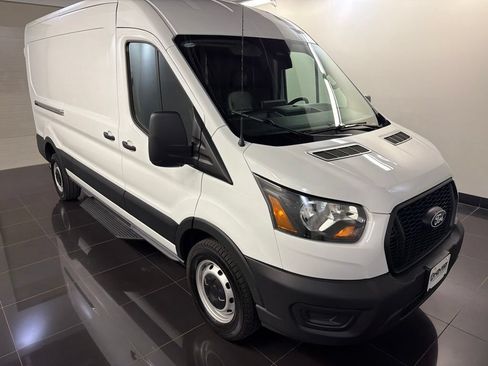 Used 2026 Ford Transit 250 148 Medium Roof w/ Load Area Protection Package RWD image 1