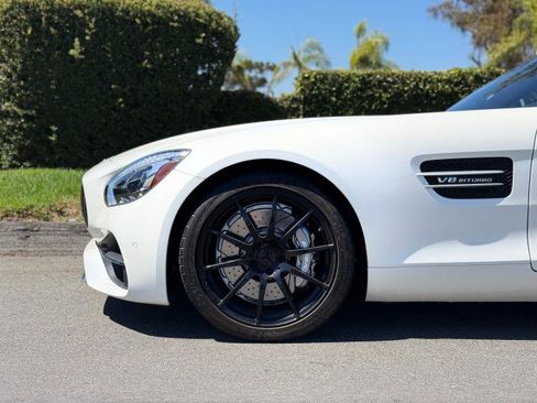 Used 2018 Mercedes-Benz AMG GT Roadster w/ Lane Tracking Package image 3