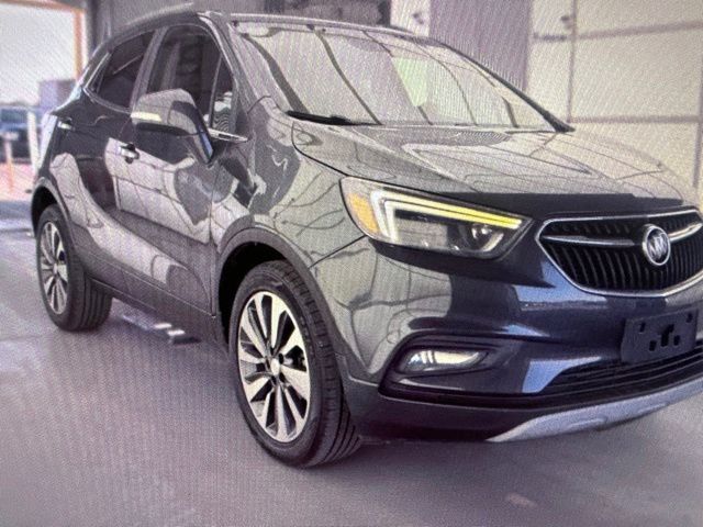 Used 2018 Buick Encore Essence FWD image 1