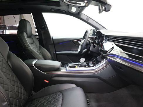 Certified 2023 Audi SQ8 Premium Plus w/ SQ8 Luxury Package AWD/4WD image 21