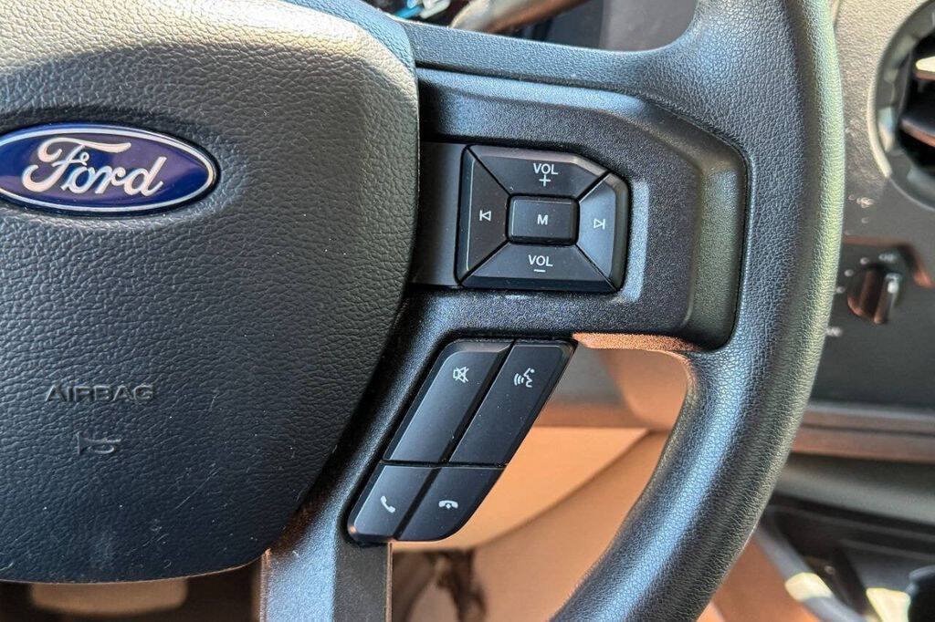 Used 2024 Ford E-350 and Econoline 350 Super Duty w/ Driver's Safety Package RWD image 18