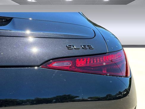 New 2024 Mercedes-Benz SL 63 AMG 4MATIC image 9