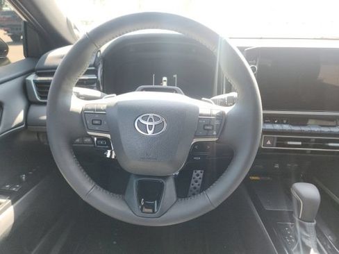 Used 2026 Toyota Camry XSE w/ Premium Plus Package AWD/4WD image 9