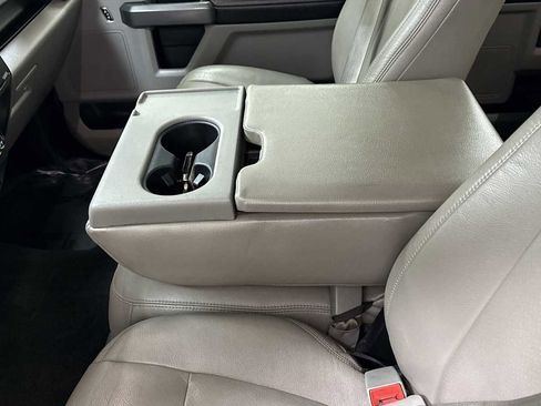 Used 2018 Ford F150 XLT image 22