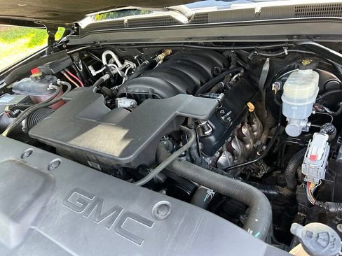 Used 2020 GMC Yukon Denali w/ Denali Premium Package RWD image 68