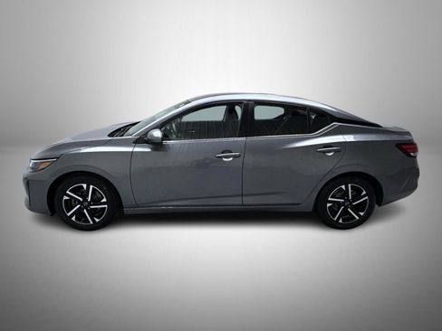 Used 2024 Nissan Sentra SV image 8