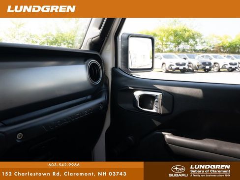 Used 2019 Jeep Wrangler Sport image 30