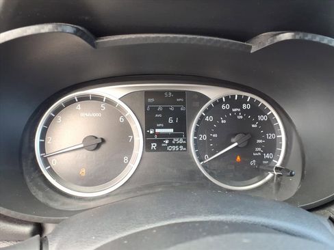 Used 2025 Nissan Versa S image 34