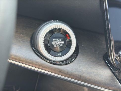 Used 2024 Jeep Grand Wagoneer L 4WD image 16