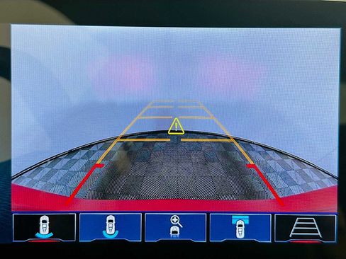 Used 2025 Chevrolet Corvette Z06 w/ Chrome Exterior Badge Package image 19