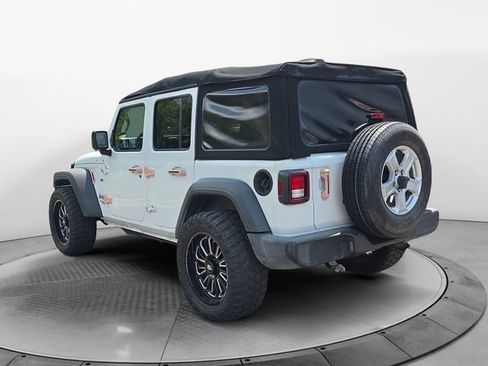 Used 2021 Jeep Wrangler Unlimited Sport AWD/4WD image 3