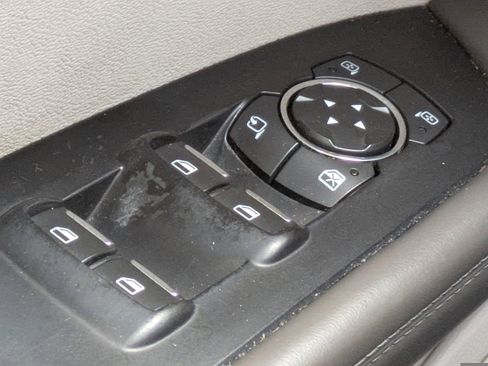 Used 2018 Lincoln MKX Reserve w/ Driver Assistance Package image 30