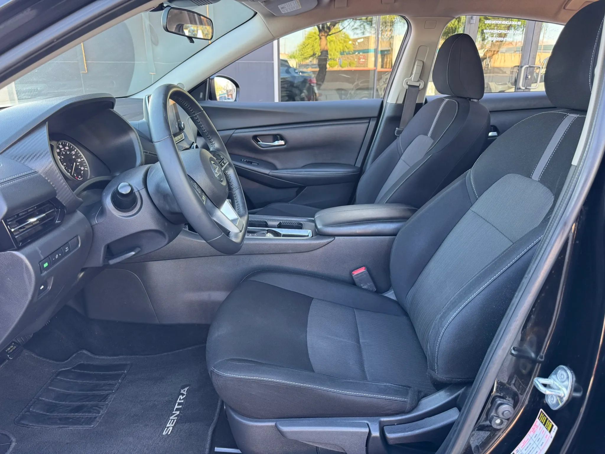 Used 2020 Nissan Sentra SV FWD image 15