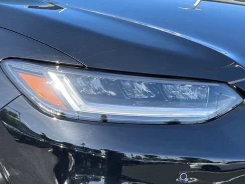 Used 2026 Honda HR-V EX-L image 11