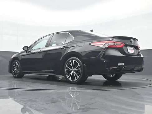 Used 2019 Toyota Camry SE w/ Protection Package (Q2) FWD image 29