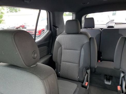 Used 2023 Chevrolet Traverse LT AWD/4WD image 14