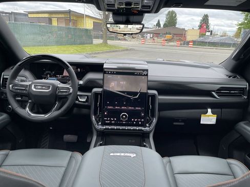 New 2026 GMC Yukon XL AT4 AWD/4WD image 21