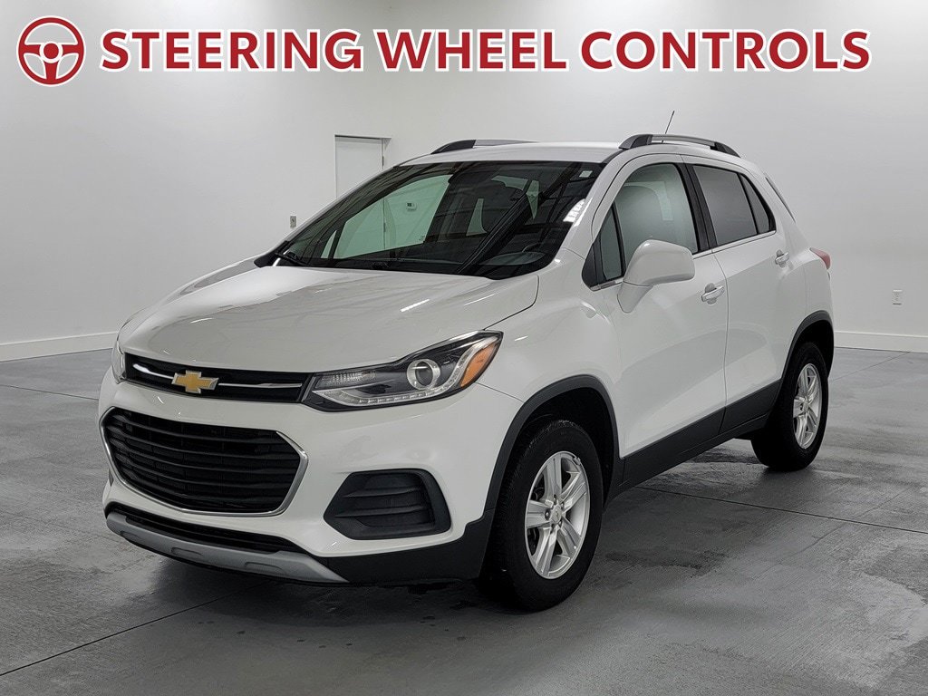 Used 2018 Chevrolet Trax LT w/ LT Convenience Package AWD/4WD image 4