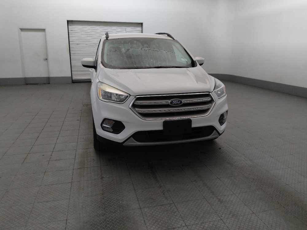 Used 2018 Ford Escape SE w/ Ford Safe & Smart Package AWD/4WD image 14